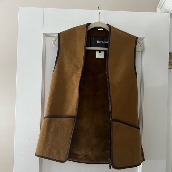 🆕 NWOT Barbour Warm Pile Waistcoat Zip-In Liner Brown - 34 - Picture 5 of 11